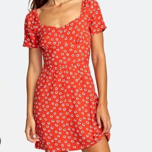 RVCA Fenced red feminine flowy Daisy-Print Mini Dress